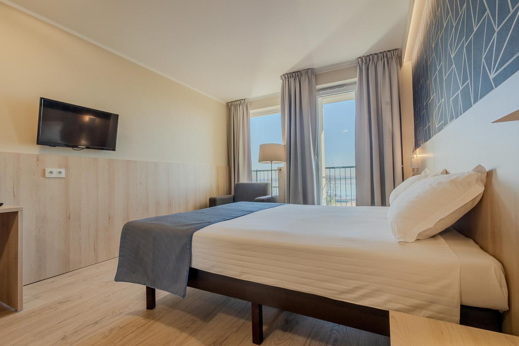 Aparthotel Blue Marine Mielno à Mielno  Extérieur photo
